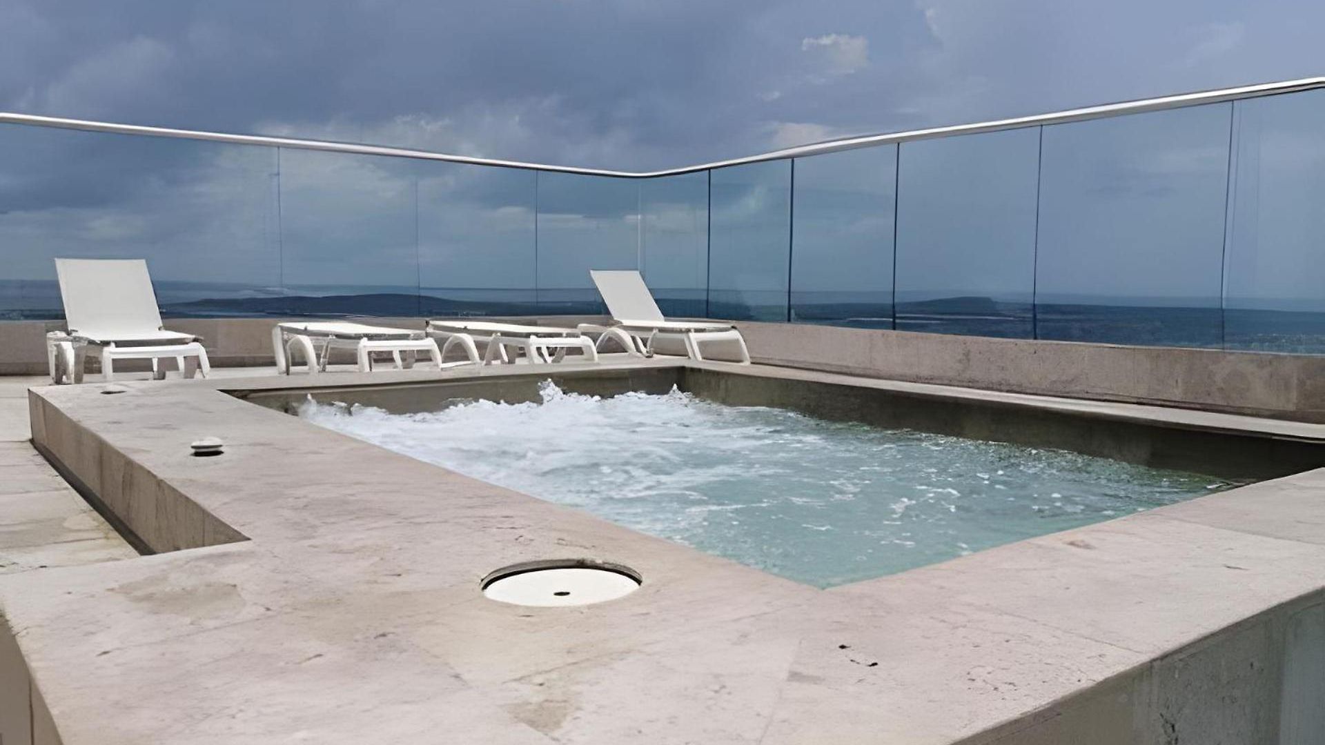 Apartamento Espectacular Vista En La Mejor Zona Del Laguito