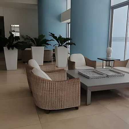 Apartamento Espectacular Vista En La Mejor Zona Del Laguito