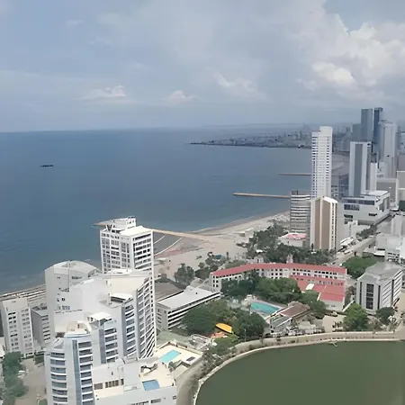 Apartamento Espectacular Vista En La Mejor Zona Del Laguito *