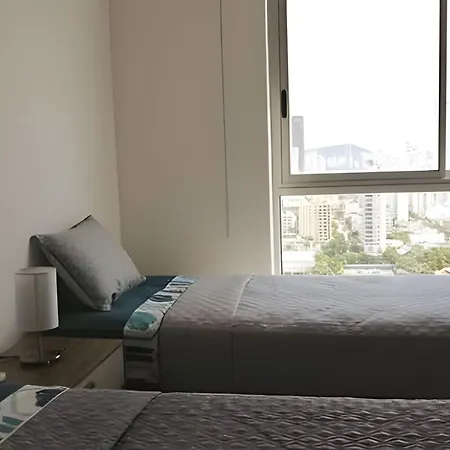 Espectacular Vista En La Mejor Zona Del Laguito Apartamento *