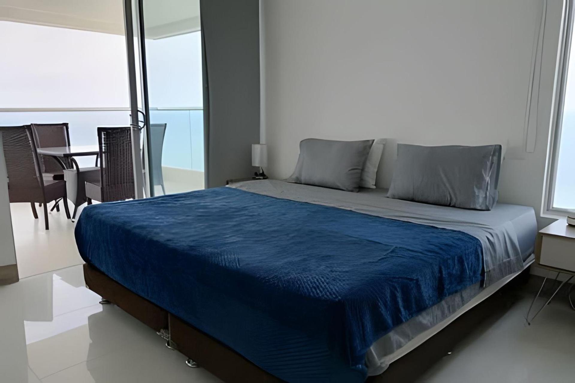 Espectacular Vista En La Mejor Zona Del Laguito Apartamento